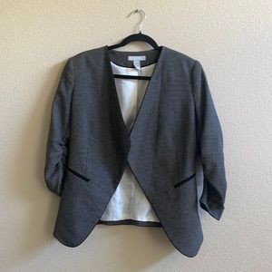 💛H & M Black& White tiny dot 3/4  ruched sleeve jacket, 8